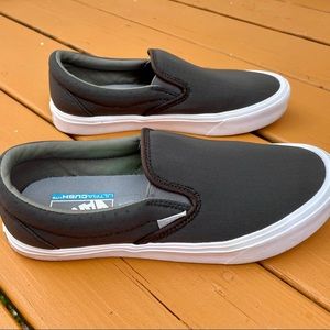 Vans Slip On Ultra Cushion Lite (Grey/White)